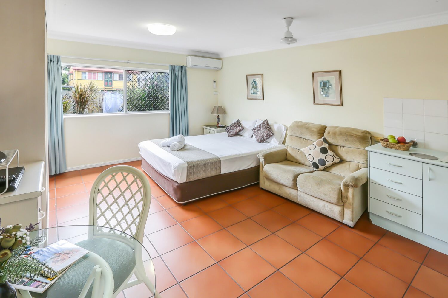 Superb Range of Studio and Holiday Apartments in Cairns Koala Court